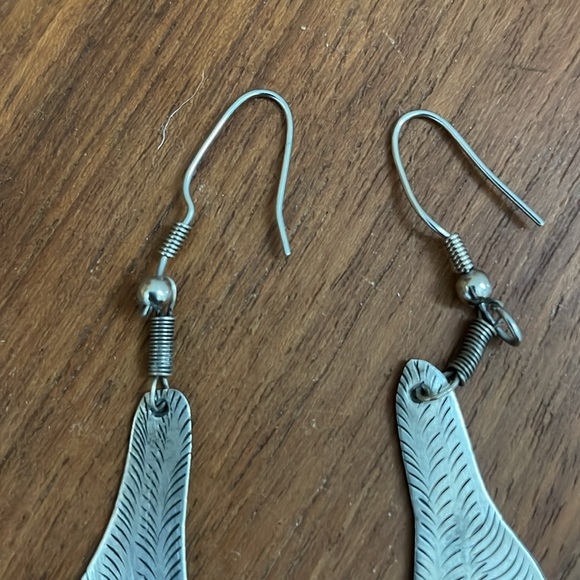 Vintage Silver Stamped Cat Playing with Ball Bell Earrings - Picture 4 of 6